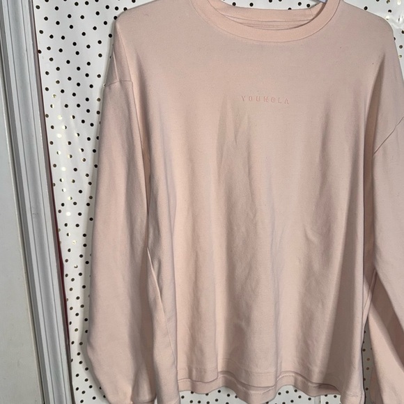 Youngla Women's Pink Sweatshirt - Picture 2 of 6
